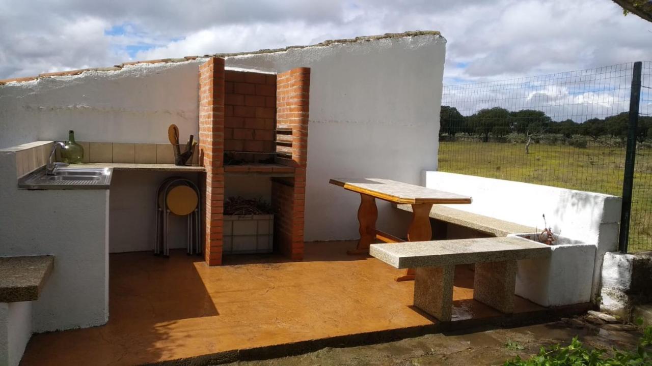 El Condado Casa Rural Fuentes de Oñoro Kültér fotó