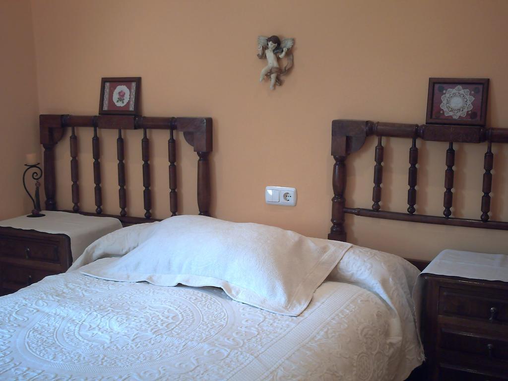 El Condado Casa Rural Fuentes de Oñoro Szoba fotó